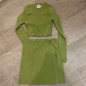 Princess Polly green set